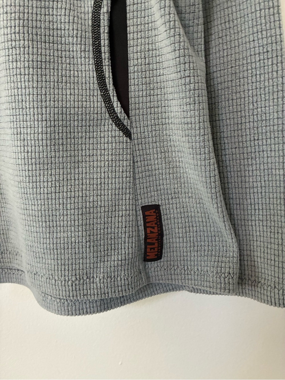 Melanzana Women's Microgrid Hoody Gray - Picture 3 of 6